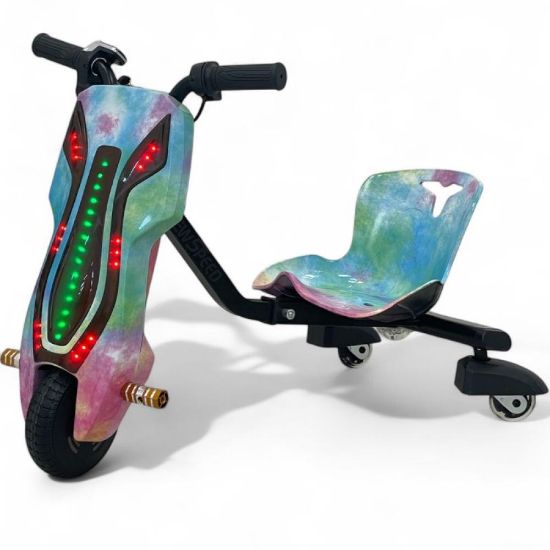 صورة سكوتر درفت كهربائي ثلاثي العجلات